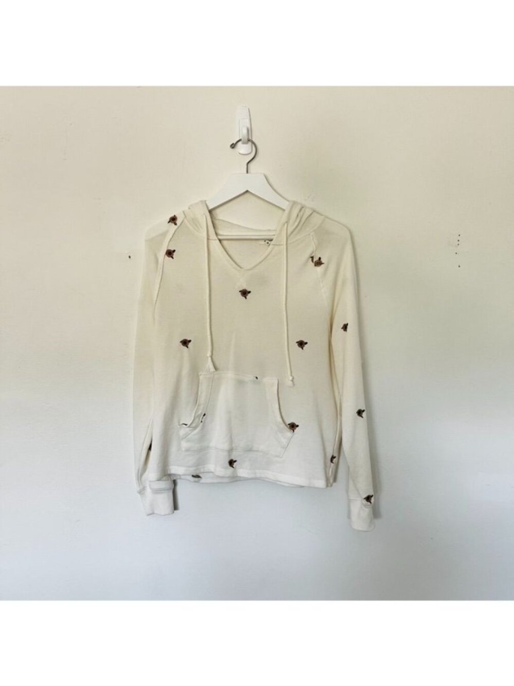 NWOT Sunflower Embroidered Hoodie Cream Lightweight Boho Floral Pullover Cottage - Picture 3 of 13